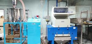 China SKD Plastic Recycling Granulator Machine , 3.75kw Industrial Plastic Shredder on sale