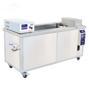 China Large Ultrasonic Cleaning Machine Automotive Hardware Mechanical Equipment wholesale