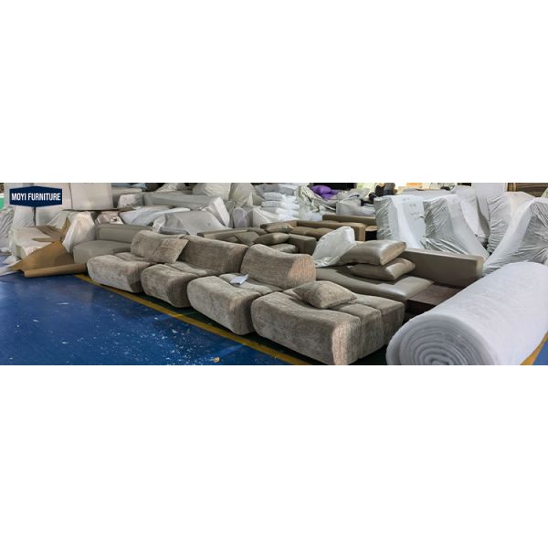 Home Furniture High End Creative Personality Art Alien Doll Animal Doll Lazy Polar Plush Teddy Bear Sofa Chair Designer