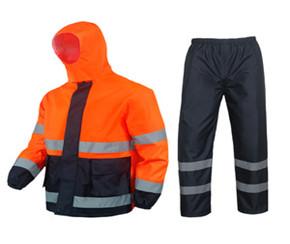 China Classic PPE Safety Workwear , Windproof Waterproof Reflective Rain Coats wholesale
