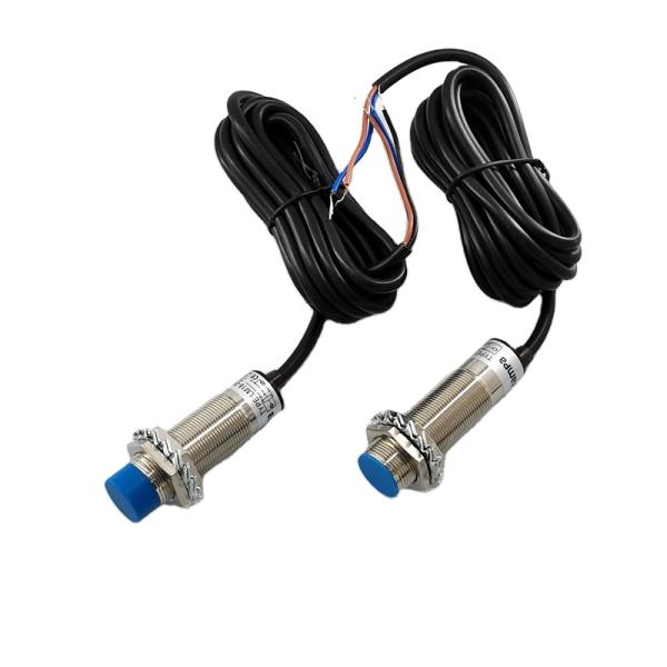 AC90-250V NO 2-wire LM12-2004A Proximity Switch Non-flush Type 4mm Detection Distance Inductive Proximity Sensor