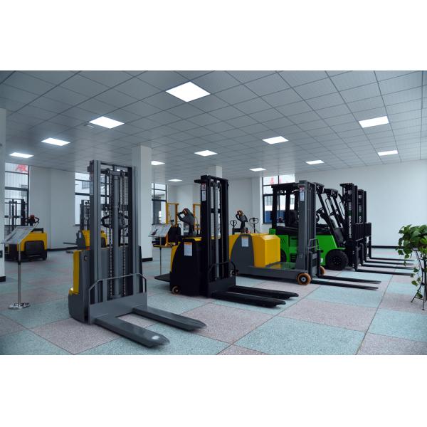 1500KG Electric Pallet Stacker with 3500mm Lift Height