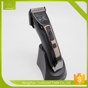 China RF-689 Electric Hair Clipper Mini Hair Trimmer Rechargeable Hair Clipper wholesale