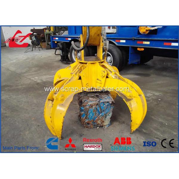 Customized Remote Control Non Metal Trailer mounted Metal Scrap Baler Logger