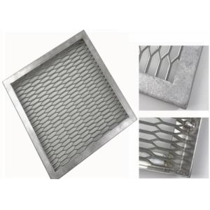 China 65mm Heavy Duty Hexagonal Galvanized Expanded Metal Wire Mesh on sale