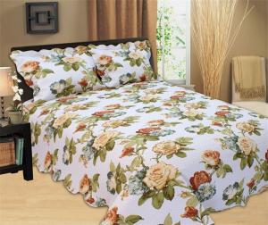 Microfiber Printed Queen Size Bed Quilts , Optional Colors Bed Cover Sets