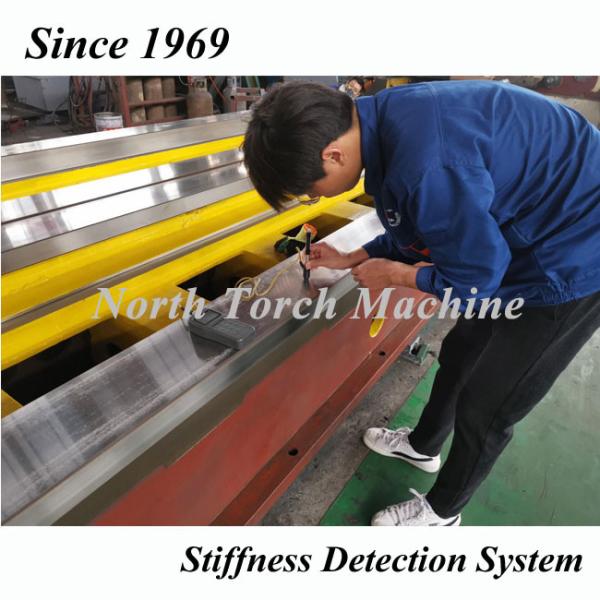 Heavy Horizontal Roll Turning CNC Lathe For Casting Roller Cylinder Shaft
