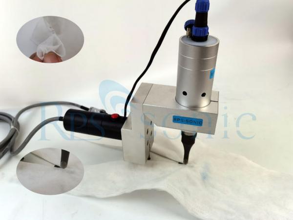 Nonwoven Fabric Cloth Stable Ultrasonic Cutting And Sealing Machine 40Khz 300W 0