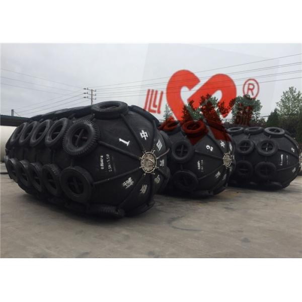 Chain Net Rubber Pneumatic Marine Fenders Black Color For Ship Vessel