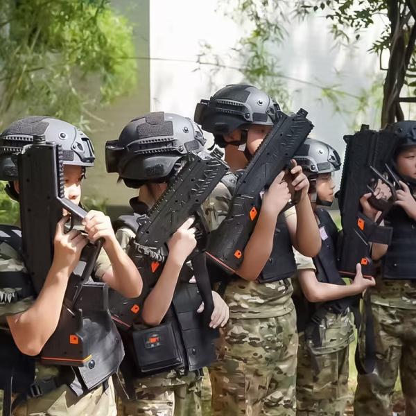 China Commercial Wireless Laser Tag Equipment with 24 Months Warranty and IoT Technology for Indoor and Outdoor Use wholesale