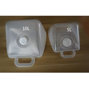 China Carrier Expandable Collapsible Foldable Jerry Can Drinking Water Bag Container wholesale