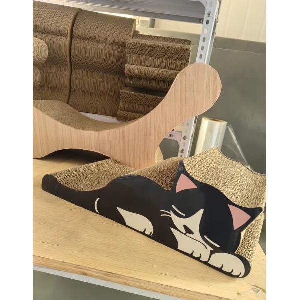 Custom Corrugated Cat Scratcher Sustainable Cat Scratching Posts And Boards