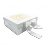 China manufaturer Wholesale Custom White Magnetic Gift Boxes Fold Paper Box with