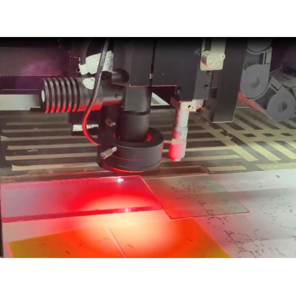 Infrared Picosecond Laser Glass Cutting Machine For Windows And Diffusers