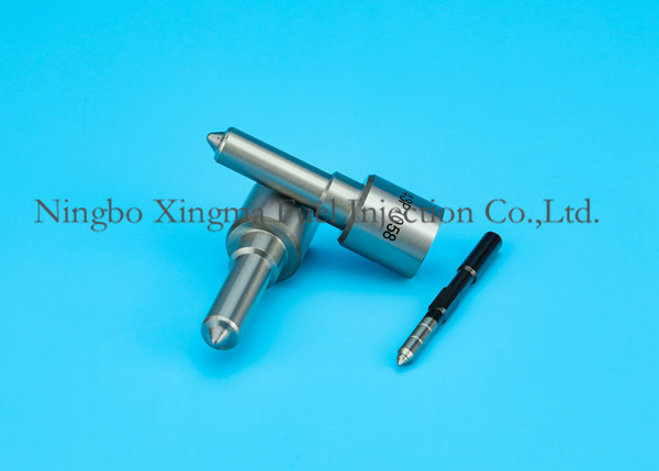 Common Rail Bosch Diesel Injector Parts Nozzles For BMW / Mercedes High Speed Steel