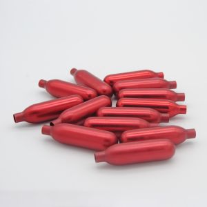 China 8 Gram N2O Chargers Black And Red 8g Cream Chargers wholesale