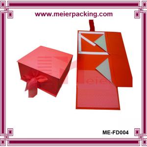 China Fashionable Custom square glossy foldable red gift box printing with ribbon closure wholesale