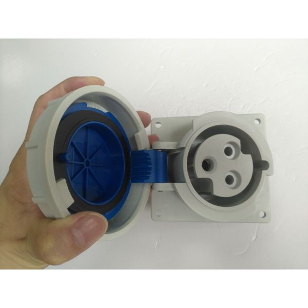 IP67 Waterproof 3 Phase Plug Socket 50 - 60 Hz Frequency 230V Rated Voltage