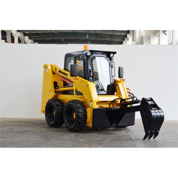 Mini Skid Steer Loader With Snow Bucket And V-blade For Snow Removal 2640x1720x2140mm