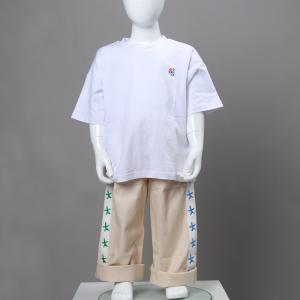 China 220gsm Kids Custom Tee Shirts 100% Organic Cotton Regular Fit Style With Logo Embroidery wholesale