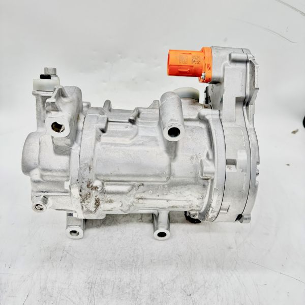 Mercedes-Benz CLA EQS EQA EV AC Compressor 24V A0008305404 A0008308104