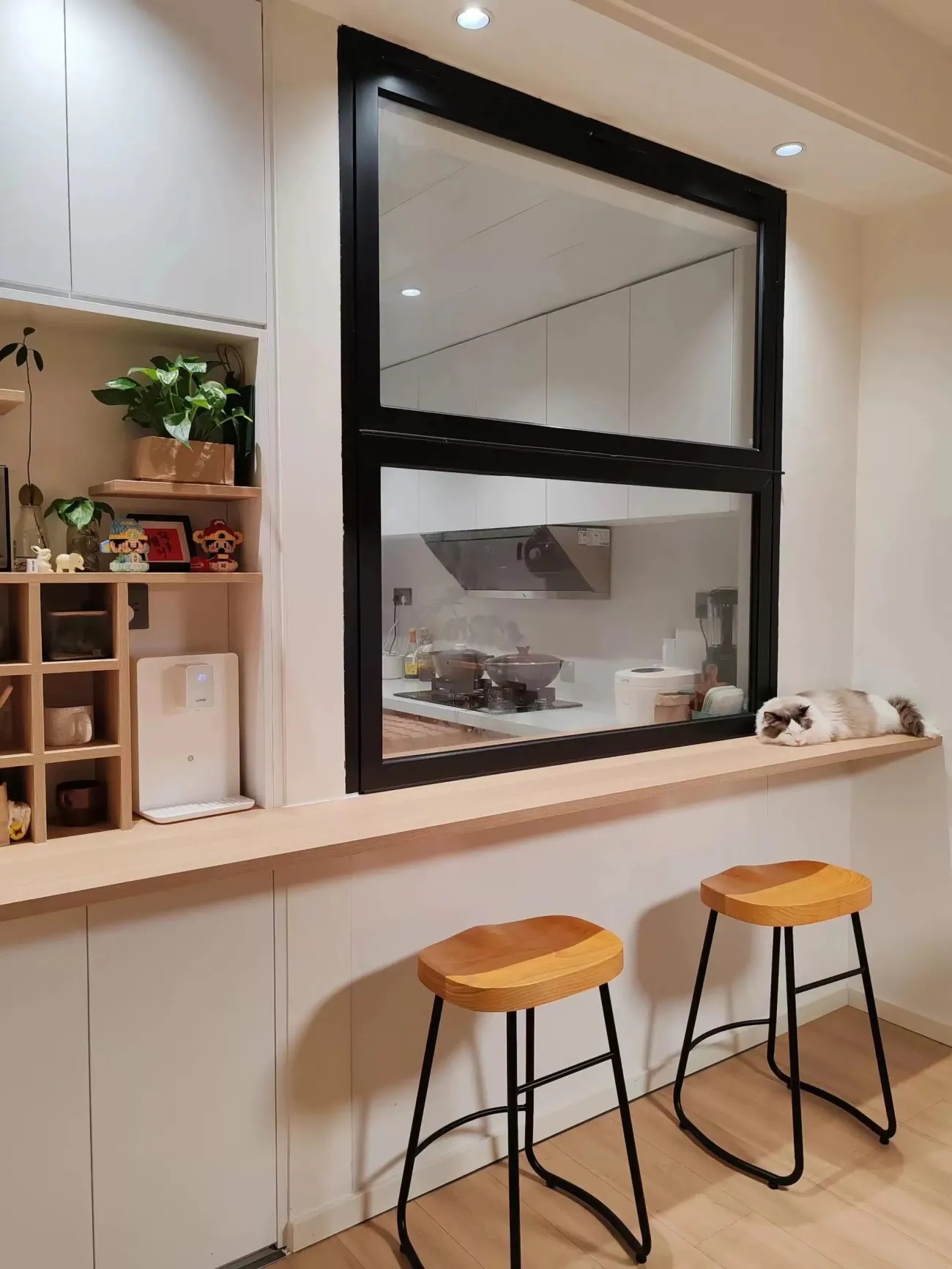 China DERCHI Bifold windows with swing open style and double pane tempered clear glass door for energy efficiency wholesale