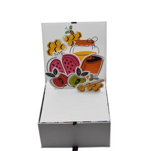 China Customize Luxury Gift Boxes With Glossy Matte Lamination Surface Handling wholesale