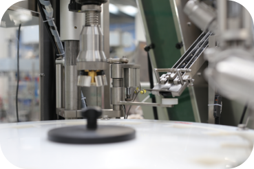 Automatic Small Footprint Sauce Oil Filling Capping Tow In One Machine