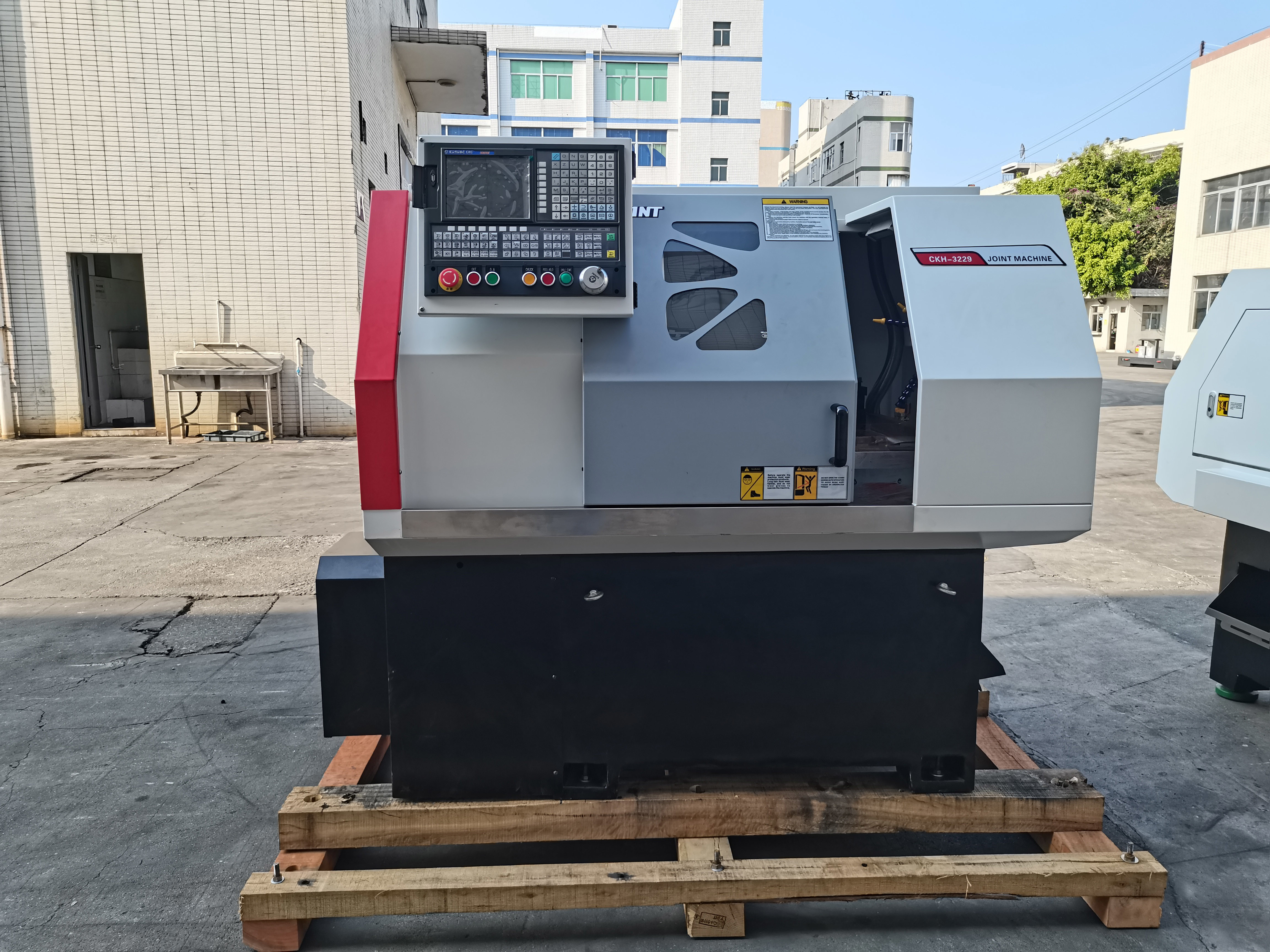 China Small Size CNC Flat Bed Lathe Machine With 48mm Spindle Bore 3000rpm Speed wholesale
