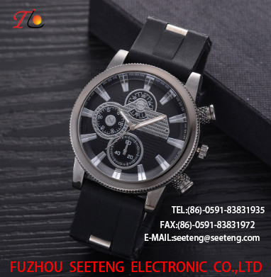 wholesale Silicone watch with alloycase and custom logo Men's watch movement watch Suitable for climbing concise style