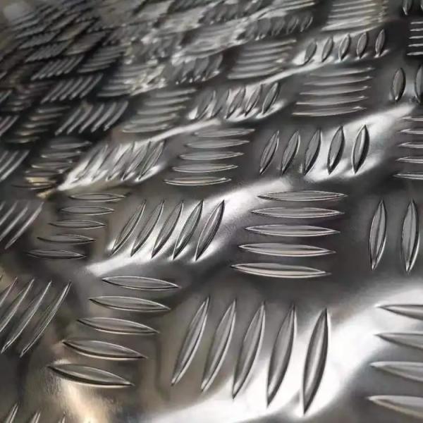 Checkered Plate Aluminum Sheet Price 1000 3000 5000 Series Aluminum Diamond Plate
