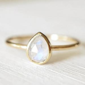 China Pear Moonstone engagement Ring 18k gold Silver Ring Natural Gemstone Jewelry on sale
