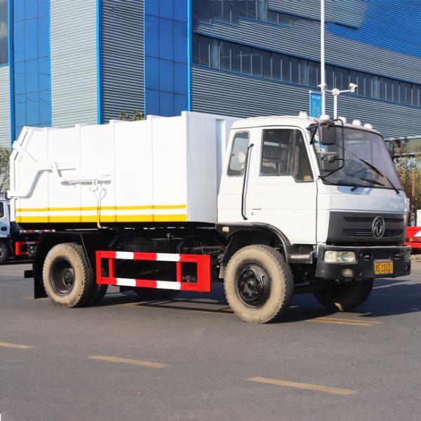 6CBM 4x2 Dongfeng Compressed Garbage Truck Manual Transmission Compactor Trash Truck