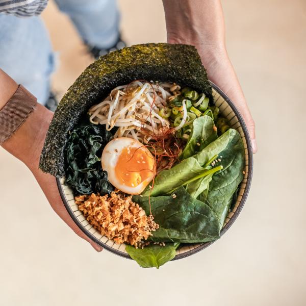 OEM Ajisen Ramen Noodle Soup with Primary Ingredient Flavor Sauce and Customized Packaging