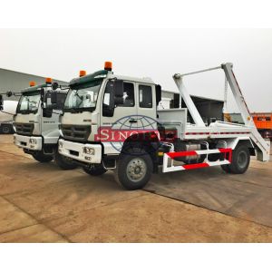 China 4x2 HOWO Arm Roll Garbage Truck , 8 - 12m3 Bucket Garbage Truck With Arm wholesale