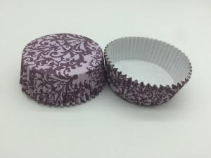 China Purple Round Shape Paper Baking Cups Oven Safe Muffin Cup Liners PET Film Coated wholesale