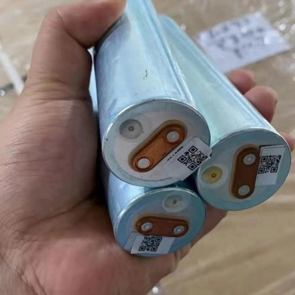 3.2v 15Ah LiFePO4 Ebike Battery IFR32135 Cylindrical Lithium Ion Cell