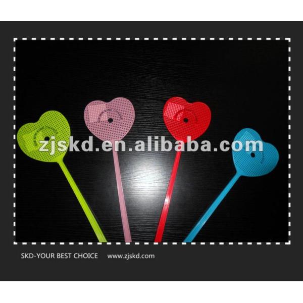 Plastic Fly Swatters for Efficiently Managing Insect Infestations in Summer and Fall