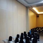 Floor to Ceiling Acoustic Room Dividers Flexible Wooden Office Folding Partition
