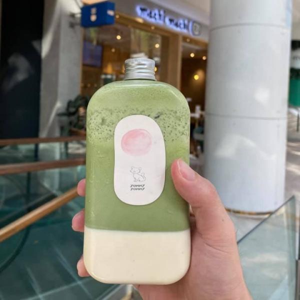 SGS ODM Plastic Beverage Bottles 12 Oz For Smoothie Milk Tea Drinking