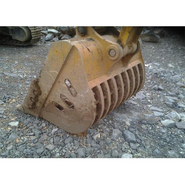 Hyundai R360 Rock Excavator Ditching Bucket 1.7m3 Capacity Yellow