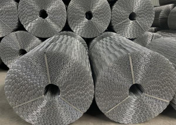 Different Kinds Hot Dipped Galvanized Pipeline Reinfored Welded Mesh For