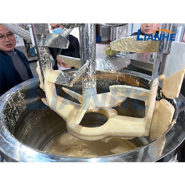 SUS316L Vacuum Homogenizing Mixer Lotion Emulsifier Making Cosmetic Mixing Tank