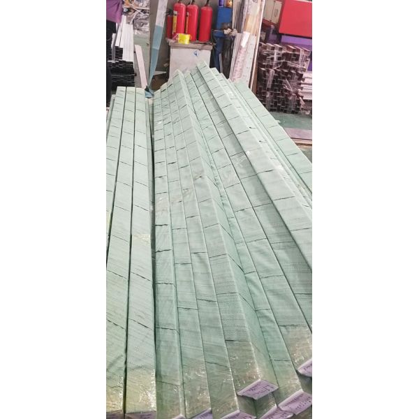 U Channel Manufacturer 201 304 Stainless Steel Mirror Gold Color For Glass Clamping In Foshan