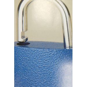 China Blue Decentered Iron High Security Padlock Long Working Lifespan wholesale