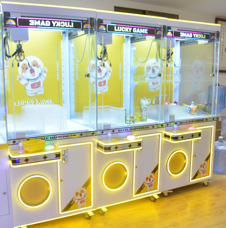 Dreamland Coin Operated Toy Grabbing Machine Arcade Luxury Claw Machine Crane Machine For Shopping Mall