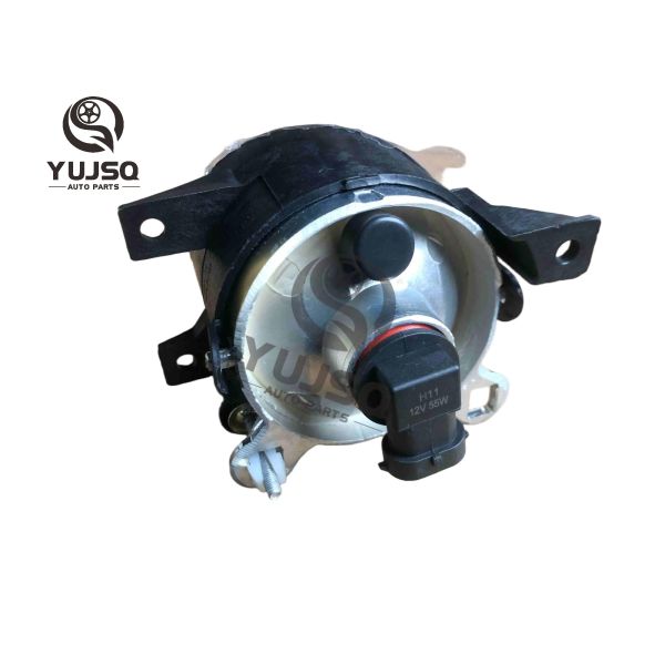 Right front Fog Lights 4116200XP24AA For GWHAVAL H2