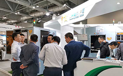 Automatic Screen Printing Machine for Jars and Cans with UV Dryer