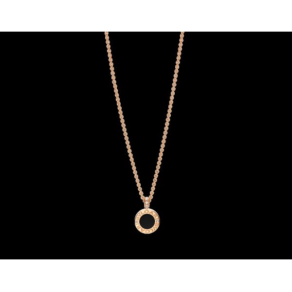 pendant with 18 kt pink gold chain with mother of pearl onyx and pave diamonds