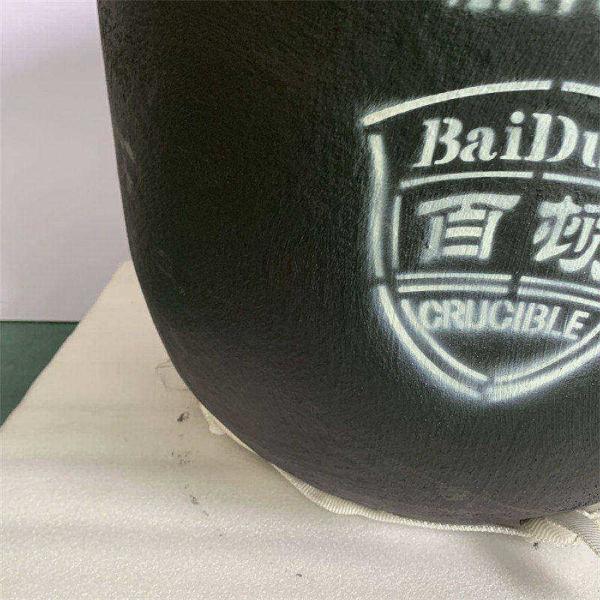 Low Slag Adherence Round Crucible , Conventional Circular Refractory Graphite Crucible